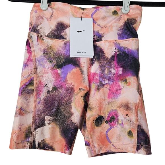 NEW Nike XS Dri Fit Pink Tight Fit Biker Short Gym 7in Watercolor Mid Rise - Picture 1 of 4
